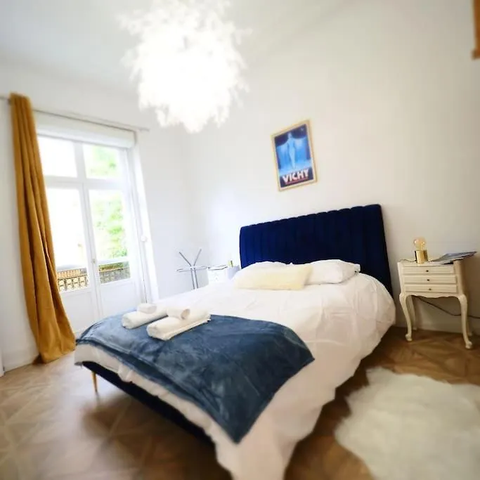 Les Ambassadeurs Quartier Opera Apartment Vichy